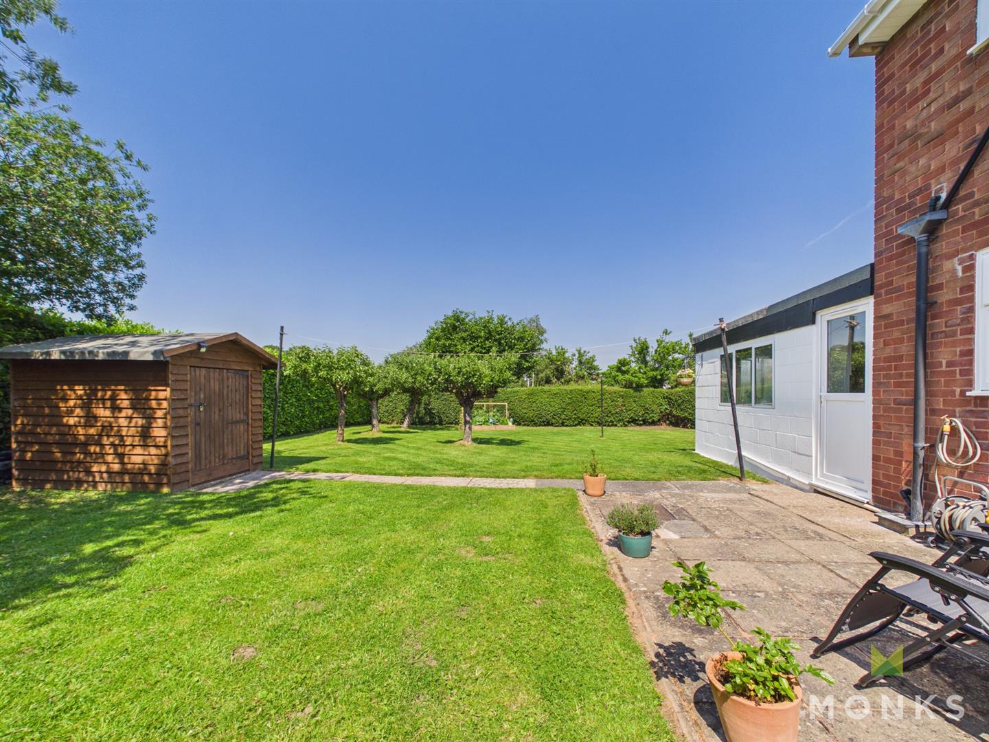 35 Mayfield Grove, Shrewsbury, SY3 0JX For Sale